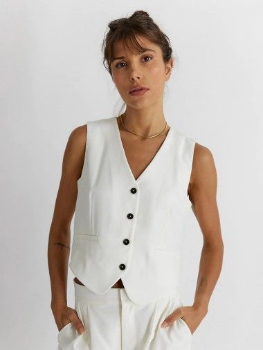 Button-up Classic Fit Vest - pespoints